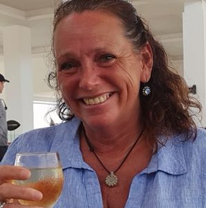 Meet your Posher, Lynn